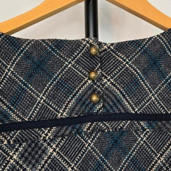 Cap Sleeve Floreat Plaid Dress - Picture 10 of 10